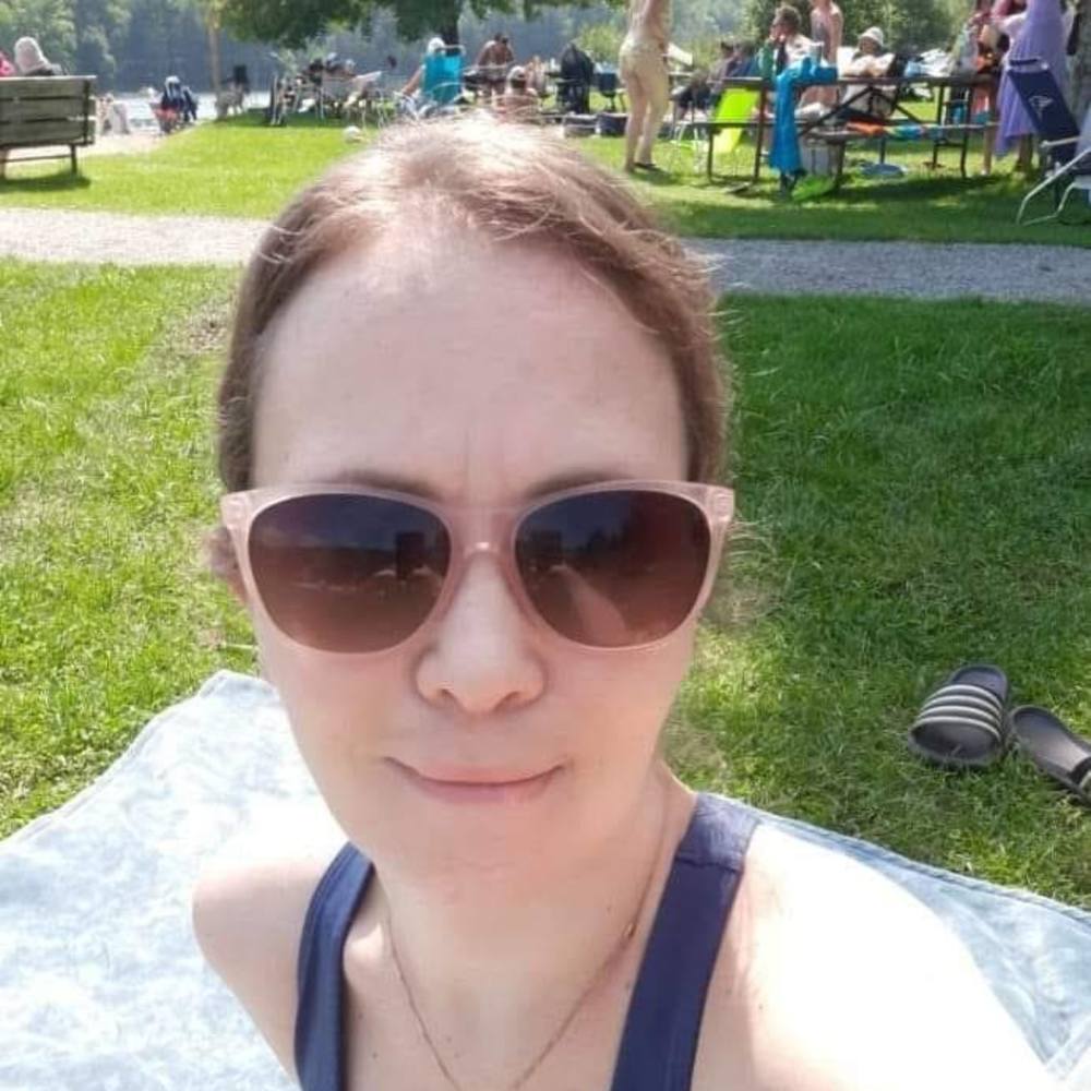 Meet your Posher, Christina